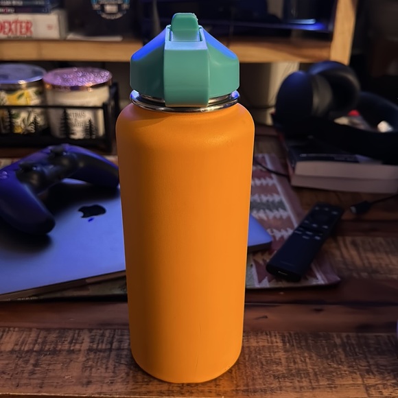 Mango Hydro Flask - Picture 2 of 4